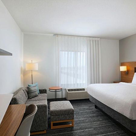 Towneplace Suites By Marriott Эймс Экстерьер фото